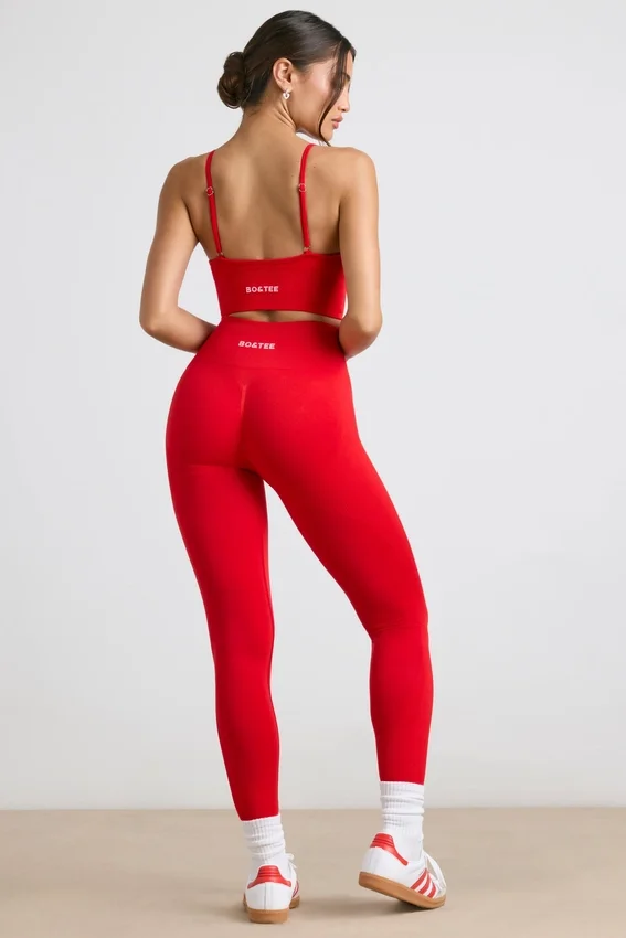 Define Luxe högmidjade leggings i rött Define Luxe högmidjade leggings i rött