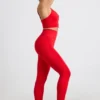 Define Luxe högmidjade leggings i rött Define Luxe högmidjade leggings i rött