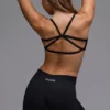 Define Luxe Multiway Open-Back Sports Bra i svart Define Luxe Multiway Open-Back Sports Bra i svart