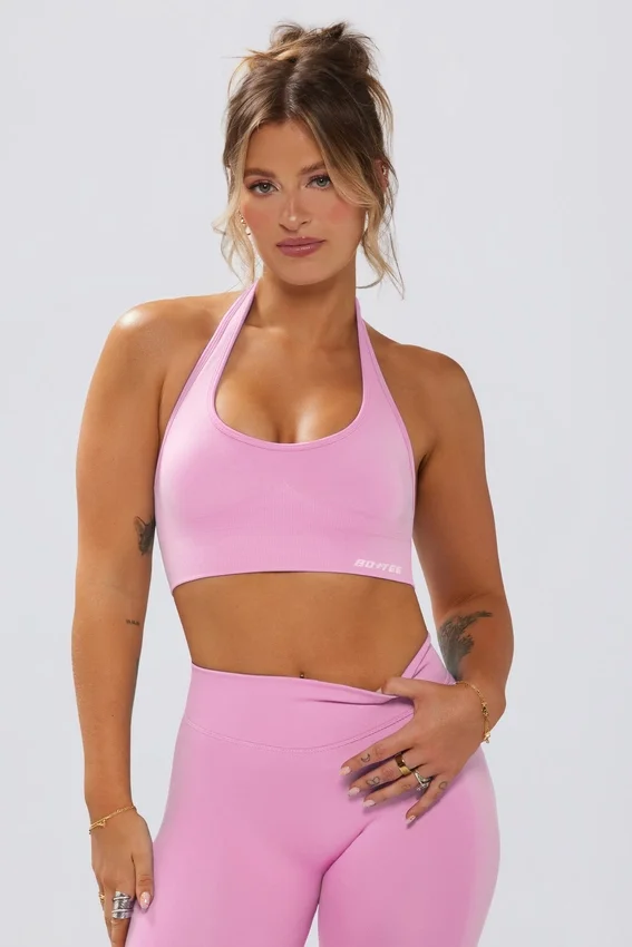 Define Luxe sport-BH med halterneck i bubblegumrosa Define Luxe sport-BH med halterneck i bubblegumrosa