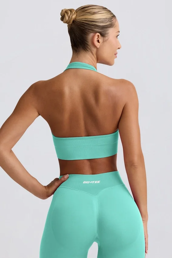 Define Luxe sport-BH med halterneck i mint Define Luxe sport-BH med halterneck i mint