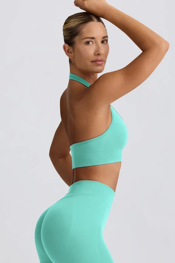 Define Luxe sport-BH med halterneck i mint Define Luxe sport-BH med halterneck i mint