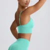 Define Luxe sport-BH med V-ringning i mint Define Luxe sport-BH med V-ringning i mint