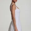 Dominique Embellished Structured A-Line Miniklänning i vitt Dominique Embellished Structured A-Line Miniklänning i vitt