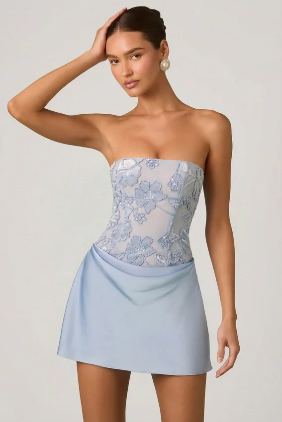 Eden Embellished Draped Strapless A-Line Miniklänning i himmelsblått Eden Embellished Draped Strapless A-Line Miniklänning i himmelsblått