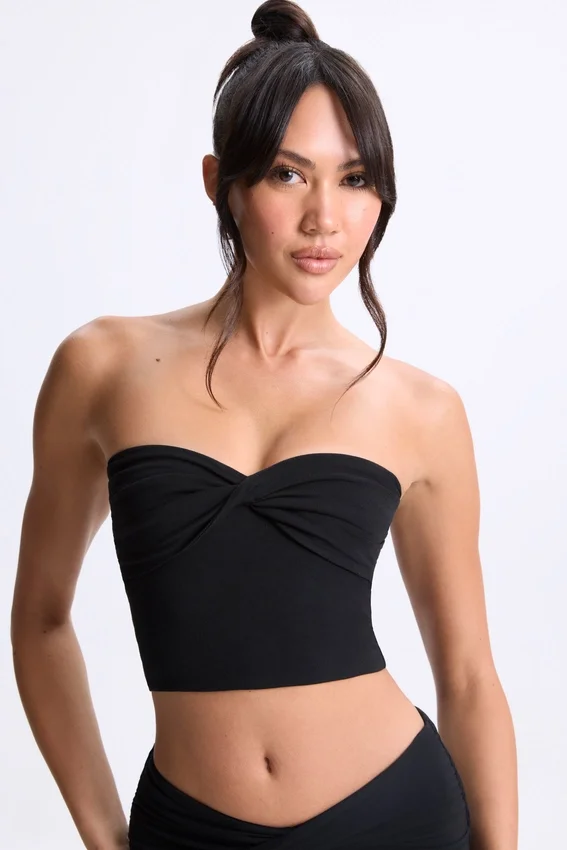 Edie Modal Twist-Front Bandeau Top i svart Edie Modal Twist-Front Bandeau Top i svart