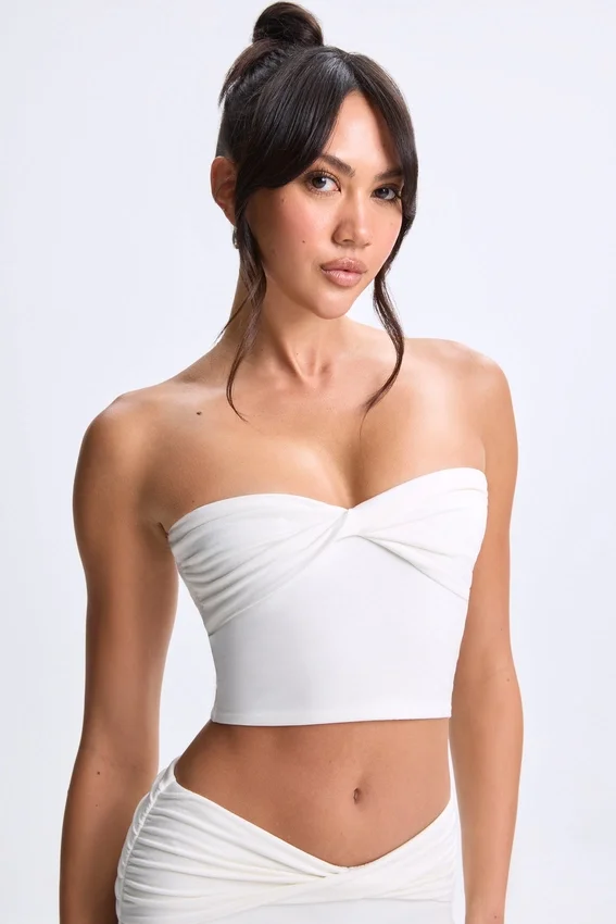 Edie Modal Twist-Front Bandeau Top i vitt Edie Modal Twist-Front Bandeau Top i vitt