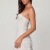 Edita Embellished Bandeau A-line Miniklänning i vitt Edita Embellished Bandeau A-line Miniklänning i vitt