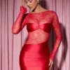 Eliette långärmad draperad bodycon-miniklänning med spetspaneler i rött Eliette långärmad draperad bodycon-miniklänning med spetspaneler i rött