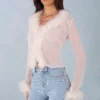 Elisia Feather Trim Sheer Top i Ivory Elisia Feather Trim Sheer Top i Ivory