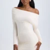 Elsa Modal Off-Shoulder Ruched Miniklänning i Ivory Elsa Modal Off-Shoulder Ruched Miniklänning i Ivory