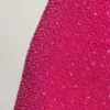 Emilion miniklänning med utskärningar och dekorationer i fuchsia Emilion miniklänning med utskärningar och dekorationer i fuchsia