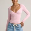 Emry Modal Ruched Long-Sleeve Top i Baby Pink Emry Modal Ruched Long-Sleeve Top i Baby Pink
