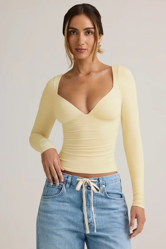 Emry Modal Ruched Long-Sleeve Top i Buttercream Yellow Emry Modal Ruched Long-Sleeve Top i Buttercream Yellow