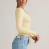 Emry Modal Ruched Long-Sleeve Top i Buttercream Yellow Emry Modal Ruched Long-Sleeve Top i Buttercream Yellow