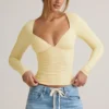 Emry Modal Ruched Long-Sleeve Top i Buttercream Yellow Emry Modal Ruched Long-Sleeve Top i Buttercream Yellow