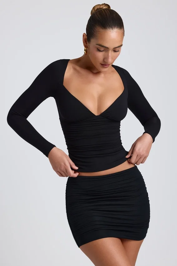 Emry Modal Ruched Long-Sleeve Top i svart Emry Modal Ruched Long-Sleeve Top i svart
