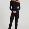 Erisen Modal Off-Shoulder Long-Sleeve Jumpsuit i svart Erisen Modal Off-Shoulder Long-Sleeve Jumpsuit i svart