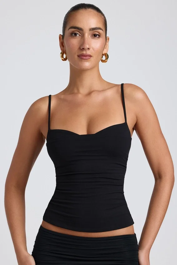 Esme Modal Ruched Layered Tank Top i svart Esme Modal Ruched Layered Tank Top i svart