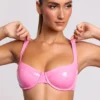 Estelle vinyl-bralette med bygel i rosa Estelle vinyl-bralette med bygel i rosa