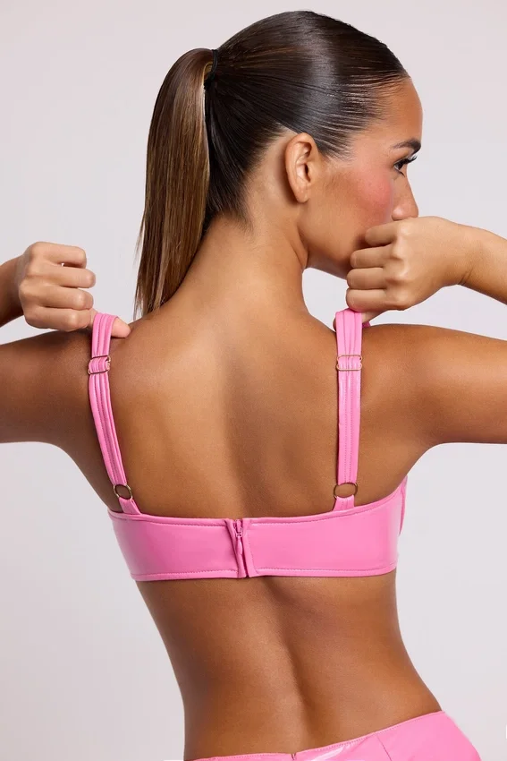 Estelle vinyl-bralette med bygel i rosa Estelle vinyl-bralette med bygel i rosa