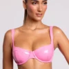 Estelle vinyl-bralette med bygel i rosa Estelle vinyl-bralette med bygel i rosa