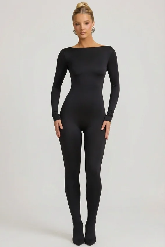 Eulalie Slinky Jersey Jumpsuit med rosettdetalj i svart Eulalie Slinky Jersey Jumpsuit med rosettdetalj i svart