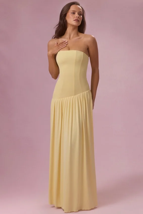 Evelina Jersey Strapless Gown i Butter Yellow Evelina Jersey Strapless Gown i Butter Yellow