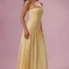 Evelina Jersey Strapless Gown i Butter Yellow Evelina Jersey Strapless Gown i Butter Yellow
