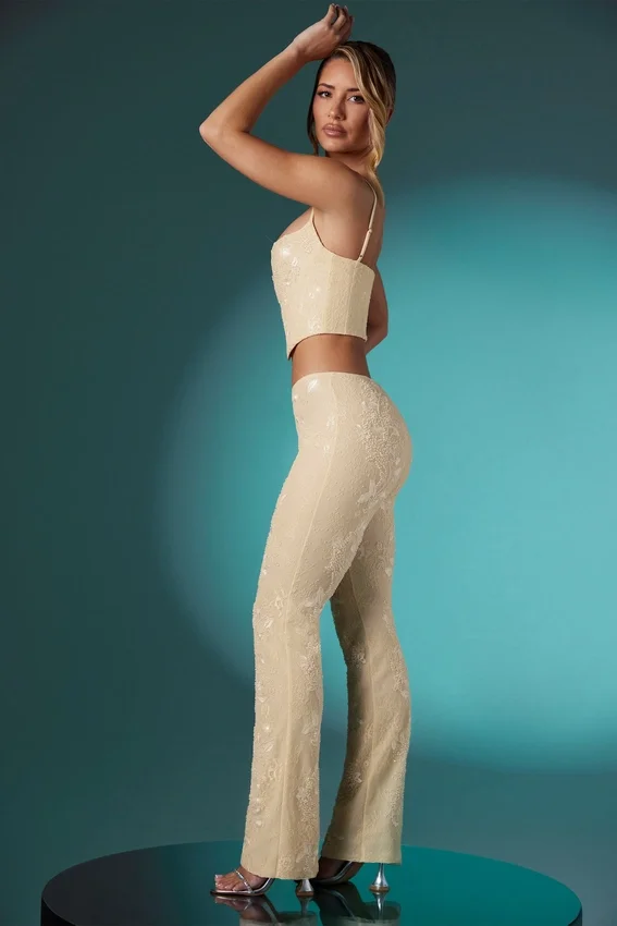 Fallon Petite Embellished Lace Low Rise Trousers i Ivory Fallon Petite Embellished Lace Low Rise Trousers i Ivory