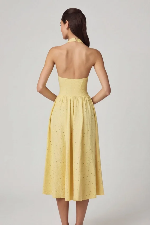 Farrah Modal Broderie Anglaise halterneck-klänning i citrongult Farrah Modal Broderie Anglaise halterneck-klänning i citrongult
