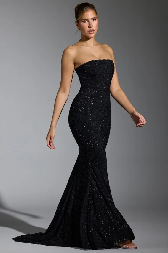 Florentina Embellished Corset Gown i svart Florentina Embellished Corset Gown i svart