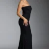 Florentina Embellished Corset Gown i svart Florentina Embellished Corset Gown i svart
