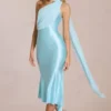 Giada Midaxi-klänning med scarf-detalj i mjuk aqua Giada Midaxi-klänning med scarf-detalj i mjuk aqua