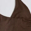 Halterneck-linne med öppen rygg i pecanmarmorerad Halterneck-linne med öppen rygg i pecanmarmorerad