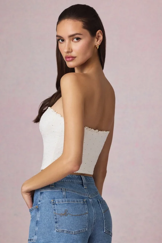 Hania Modal Broderie Anglaise Camisole Toppar i vitt Hania Modal Broderie Anglaise Camisole Toppar i vitt