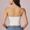 Hania Modal Broderie Anglaise Camisole Toppar i vitt Hania Modal Broderie Anglaise Camisole Toppar i vitt