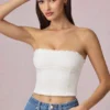 Hania Modal Broderie Anglaise Camisole Toppar i vitt Hania Modal Broderie Anglaise Camisole Toppar i vitt