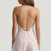 Helaia rynkad rygglös Playsuit i körsbärsmönster Helaia rynkad rygglös Playsuit i körsbärsmönster