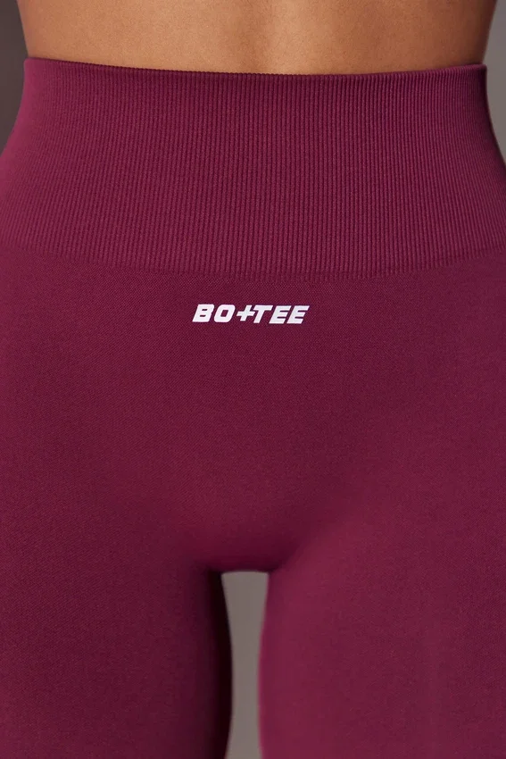 Högmidjade Super Sculpt-cykelshorts i plommon Högmidjade Super Sculpt-cykelshorts i plommon