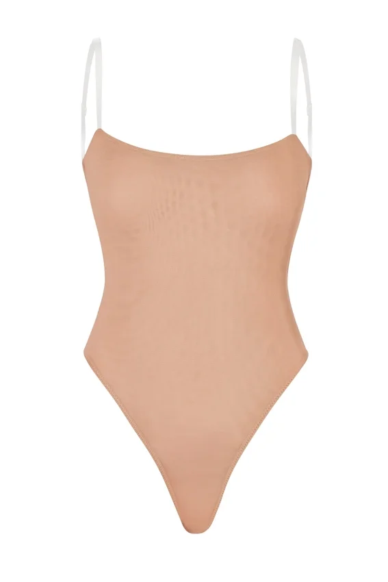 Intimates Bodys i mjuk mesh med osynliga axelband och string i Warm Peach Intimates Bodys i mjuk mesh med osynliga axelband och string i Warm Peach