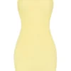 Intimates mjuk, genomskinlig bandeau-miniklänning i gult Intimates mjuk, genomskinlig bandeau-miniklänning i gult