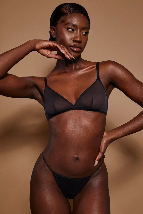 Intimates Soft Mesh String Bikini i svart Intimates Soft Mesh String Bikini i svart