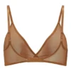 Intimates mjuk mesh-triangel-BH i ett lager i färgen Almond Intimates mjuk mesh-triangel-BH i ett lager i färgen Almond