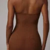 Intimates Soft Sheer-Mesh Bandeau Mini Slip Klänning i Mocha Intimates Soft Sheer-Mesh Bandeau Mini Slip Klänning i Mocha