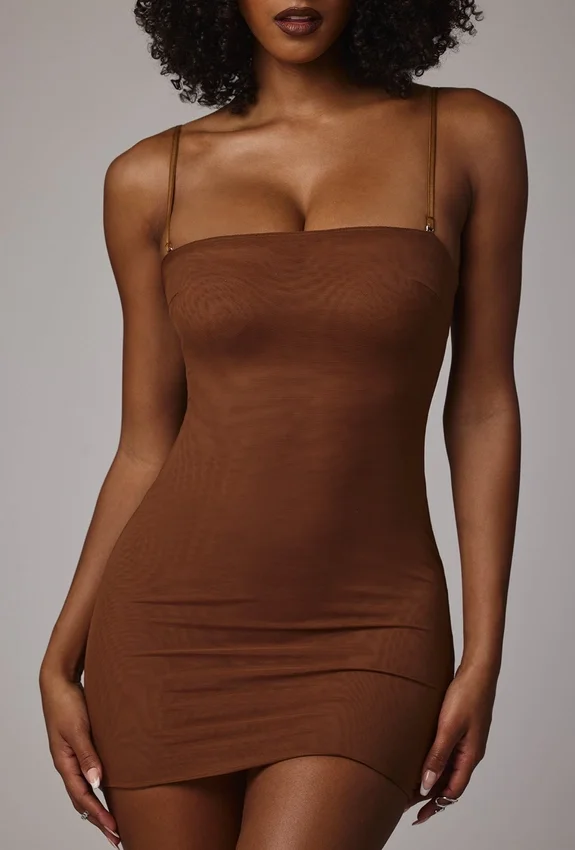 Intimates Soft Sheer-Mesh Bandeau Mini Slip Klänning i Mocha Intimates Soft Sheer-Mesh Bandeau Mini Slip Klänning i Mocha