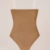 Intimates strapless bodys i färgen Almond Intimates strapless bodys i färgen Almond