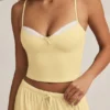 Isalie Modal Camisole Pyjama Top i pastellgult Isalie Modal Camisole Pyjama Top i pastellgult