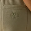 Joggingbyxor i bomullsfleece med medelhög midja i khakigrönt Joggingbyxor i bomullsfleece med medelhög midja i khakigrönt