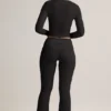 Jules Modal Ribbade Flared-byxor med vikbar midja i svart Jules Modal Ribbade Flared-byxor med vikbar midja i svart